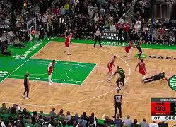 九游下载-里程碑夜亚特兰大绝杀压哨，社区盾今晚刷纪录，目标明确，临场指挥获称赞(202324年cba联赛临场裁判员名单)